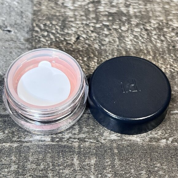 i.d. bareMinerals Blush- BLUSHING BEAUTY 30862 Face Color .85g / .03 oz - SEALED - Picture 2 of 3